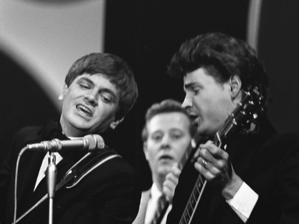 Everly Brothers en una actuación de 1965.