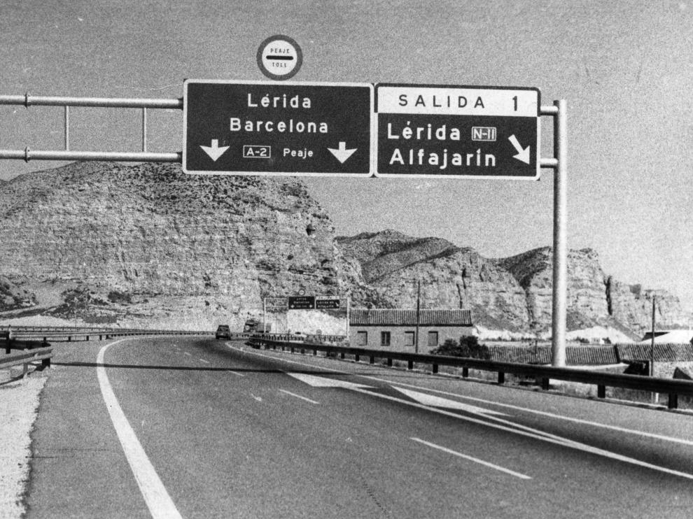 La AP-2, hace 44 años, días antes de puesta en marcha de la autopista.