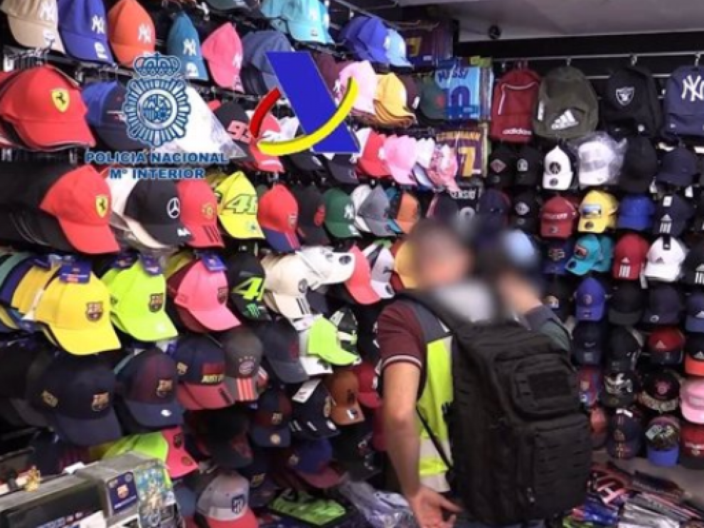 Algunas de las falsificaciones que ha intervenido la Policía Nacional.