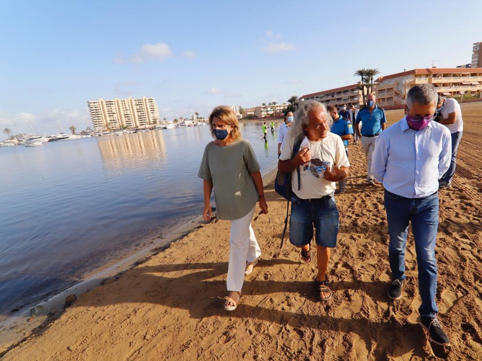 La ministra en el Mar Menor