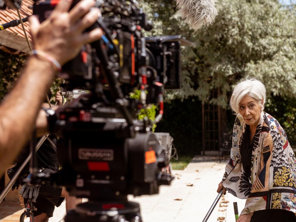 La actriz Fiorella Faltoyano durante el rodaje de 'Sentimos las molestias'