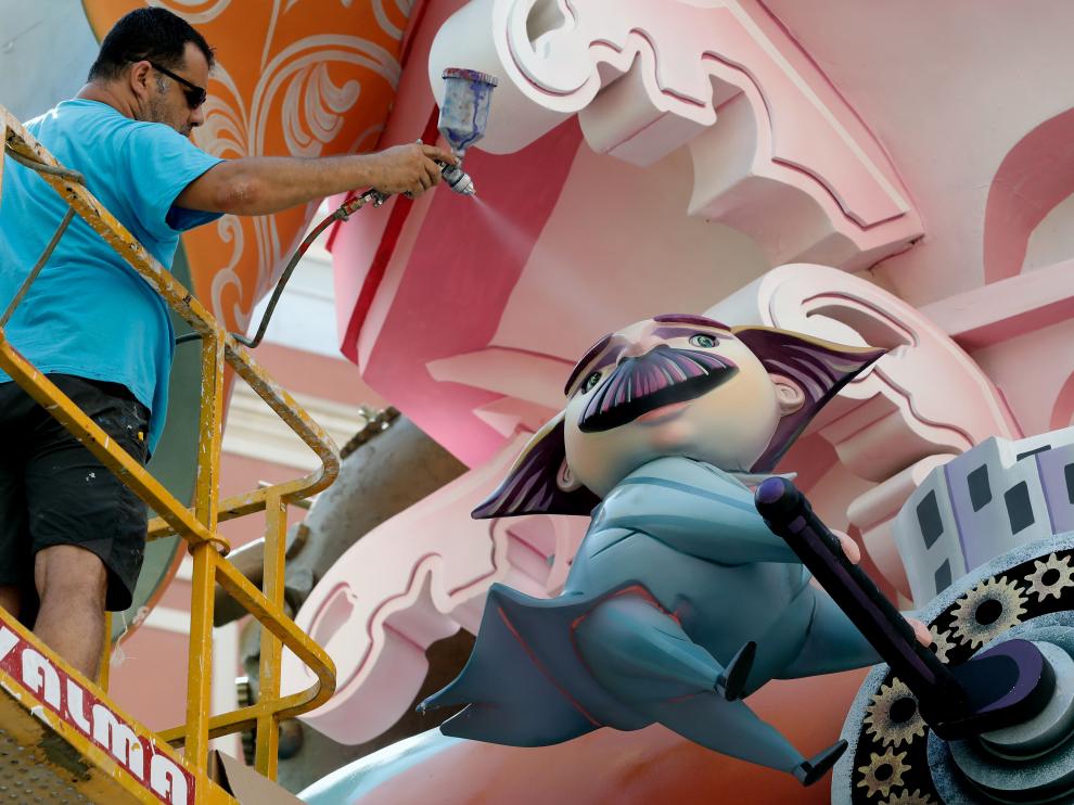 Las Fallas de València, un trámite para sortear la pandemia y cerrar un ciclo