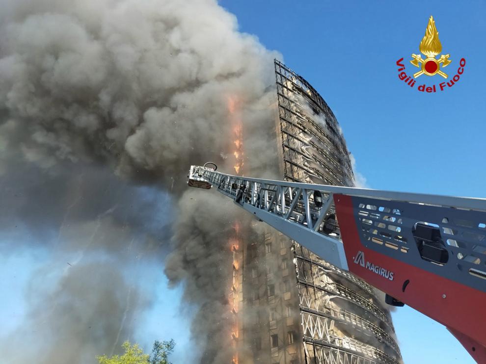 Labores de extinción del incendio