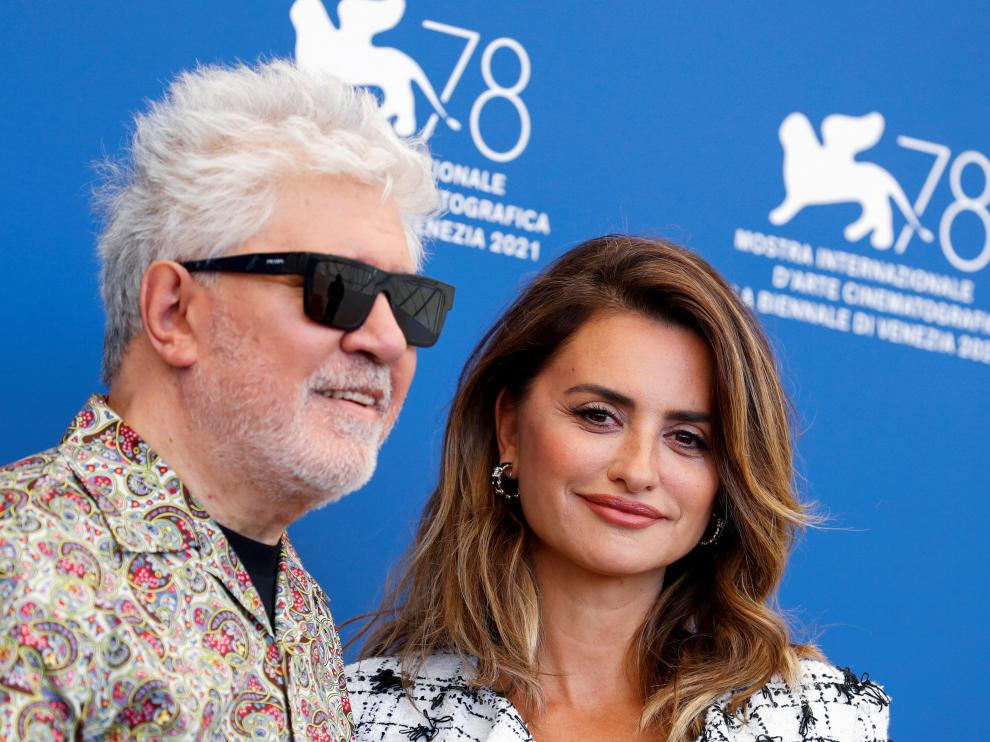 Venice (Italy), 01/09/2021.- Spanish filmmaker Pedro Almodovar poses at a photocall for 'Madres Paralelas' during the 78th annual Venice International Film Festival, in Venice, Italy, 01 September 2021. The movie is presented in the Official competition 'Venezia 78' at the festival running from 01 to 11 September. (Cine, Italia, Niza, Venecia) EFE/EPA/CLAUDIO ONORATI ITALY VENICE FILM FESTIVAL