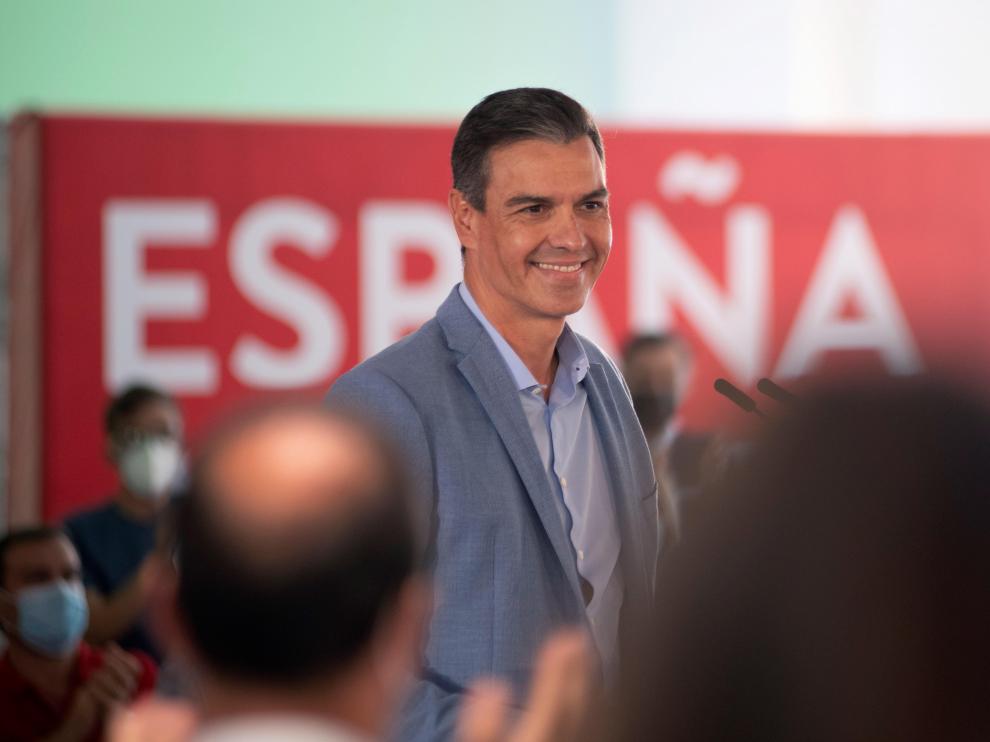 Sánchez acusa a la derecha de no celebrar los éxitos y solo saber crispar