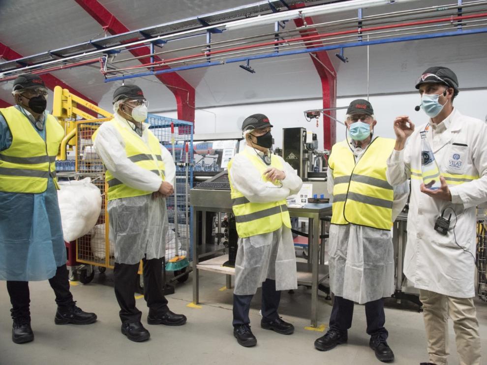Visita institucional a la planta embotelladora de Vilas del Turbón.