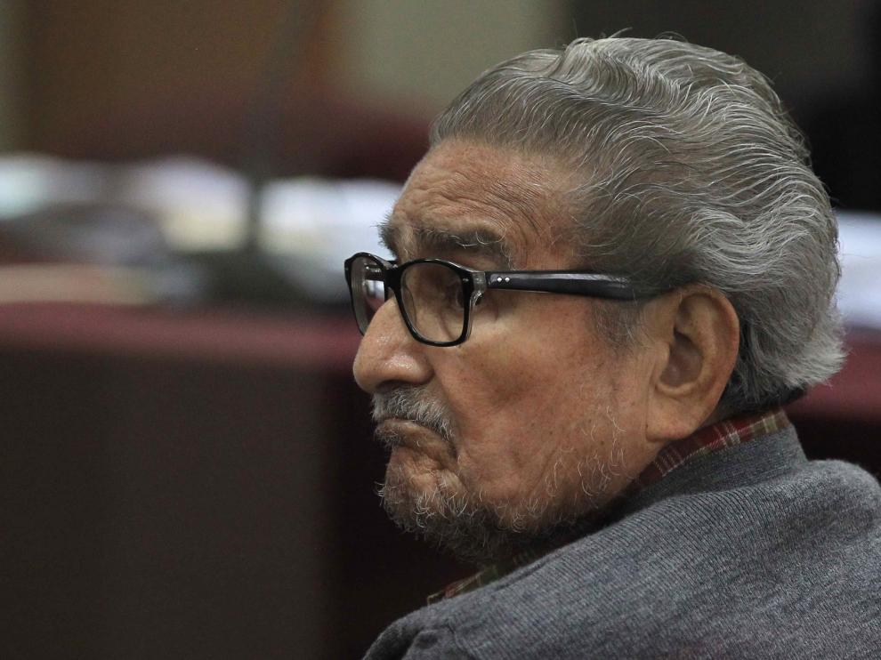 Muere Abimael Guzmán, el fundador y líder de Sendero Luminoso