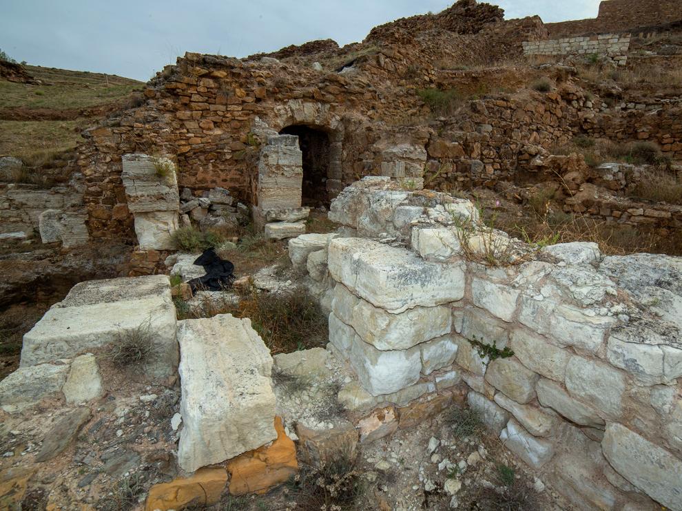 Imágenes de las ruinas de Bílbilis en la colina de Bámbola de Calatayud.