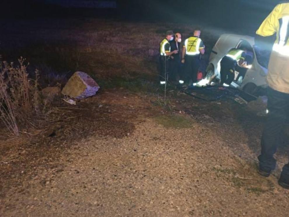 Muere un conductor de 24 años tras salirse de la vía en la N-240, a la altura de Peraltilla.