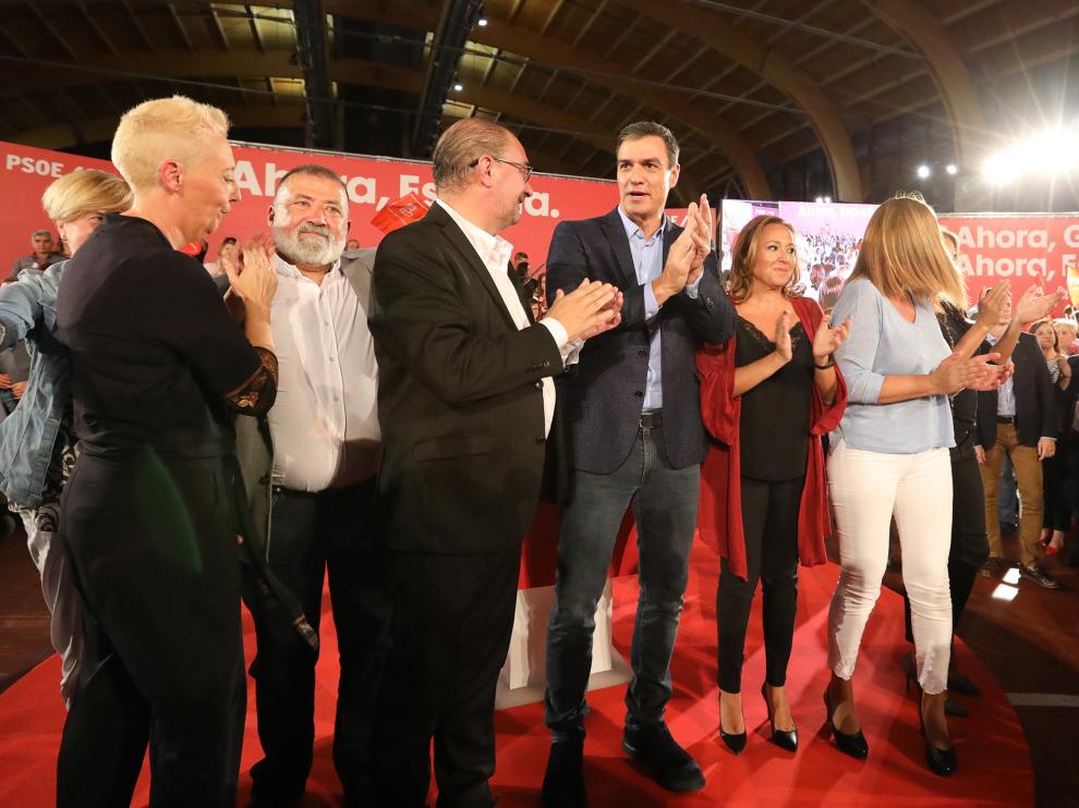 Lambán y Sánchez, en la última vez que estuvieron juntos en Aragón, en un acto de campaña electoral en Teruel en 2019.