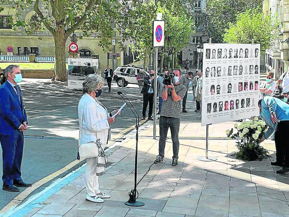Una víctima aragonesa, en Vitoria. María Isabel Franco, viuda del coronel de Intendencia del Ejército de Tierra José María Martín-Posadillo, víctima del etarra Henri Parot.