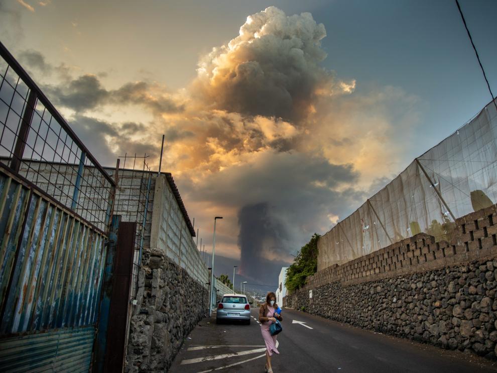 Gran Columna de humo del volcán