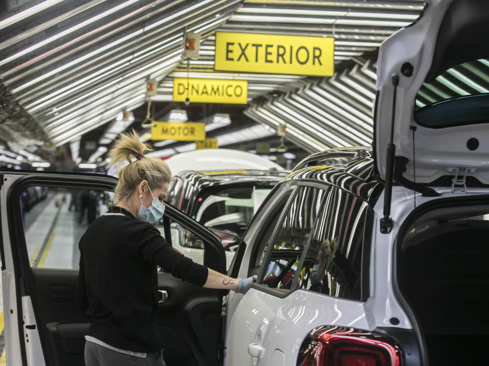 Cadena de montaje de Opel España, del grupo Stellantis, en Figueruelas.