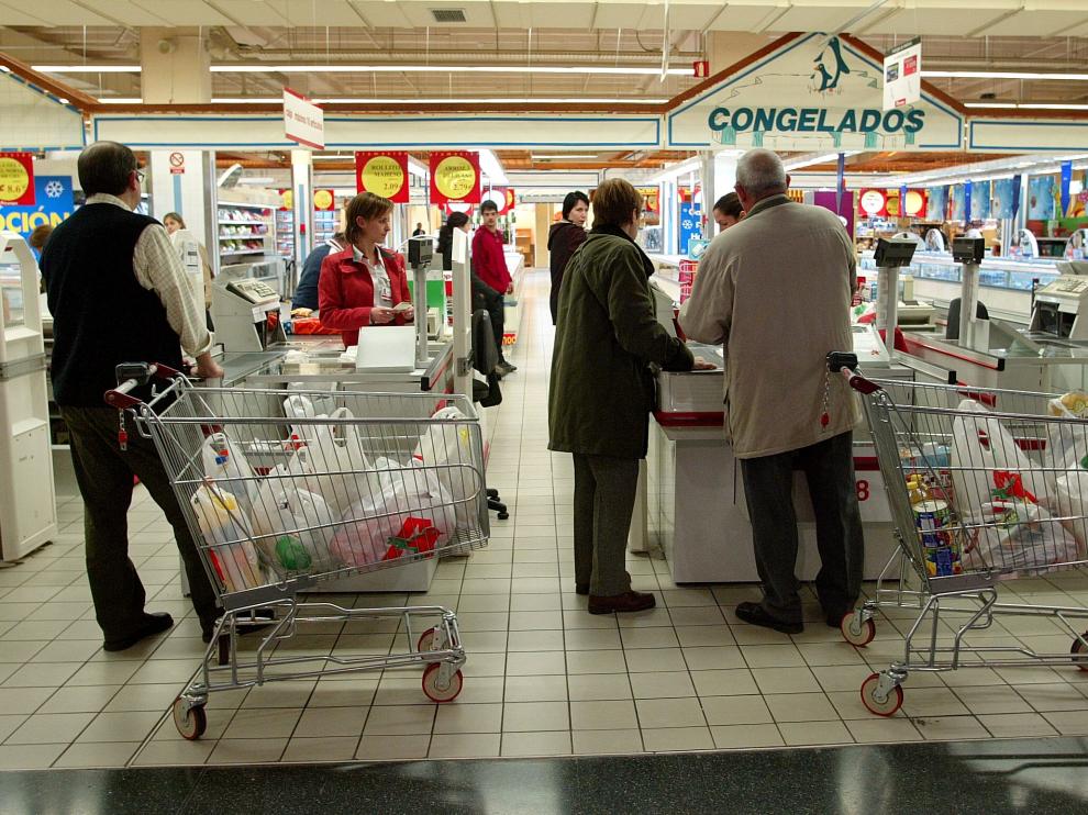 El Alcampo de Utrillas, el más barato para llenar la cesta de la compra en Zaragoza, en una imagen de archivo.