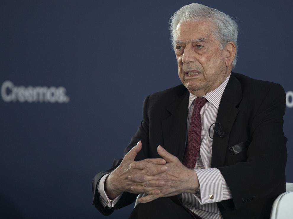 Mario Vargas Llosa, en la convención del PP.