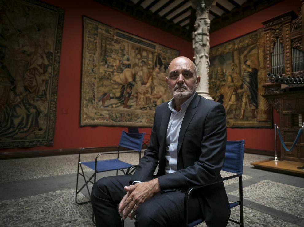 Alberto Aza, portavoz de la patronal bancaria CECA, en el Patio de la Infanta de Ibercaja.