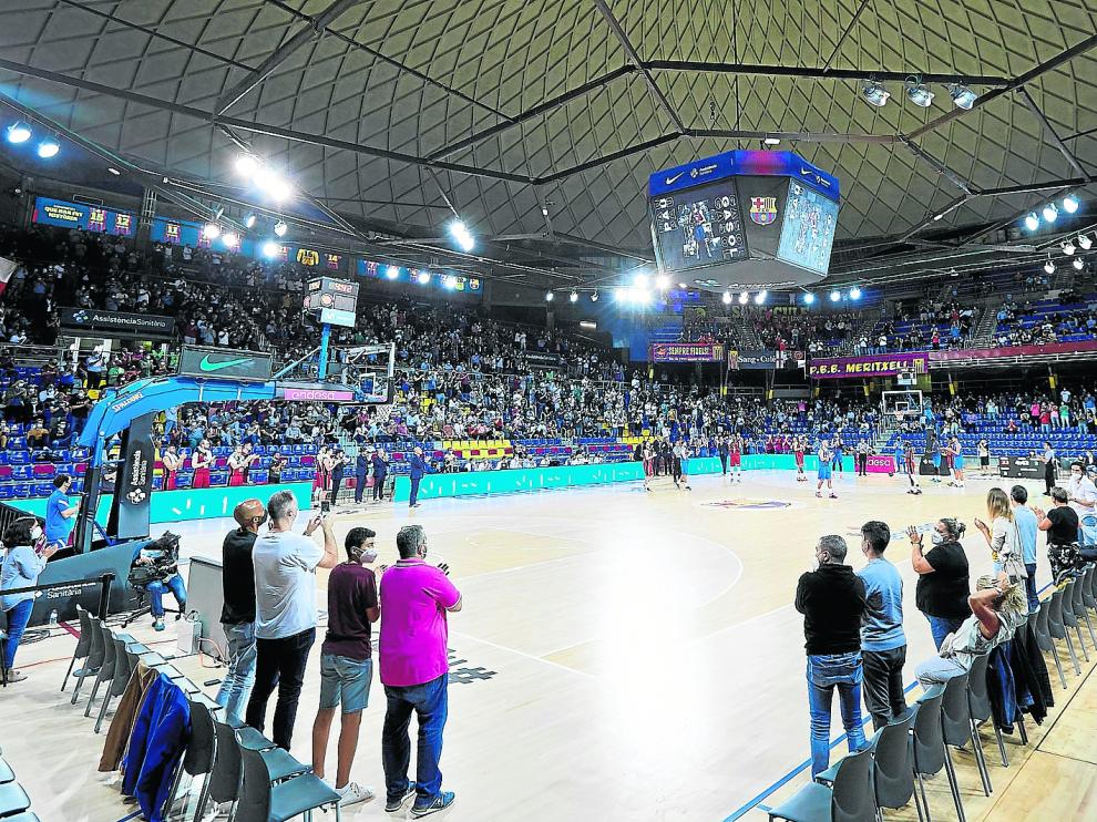 Momento en el que se homenajeó a Pau Gasol en el partido Barça-Casademont.