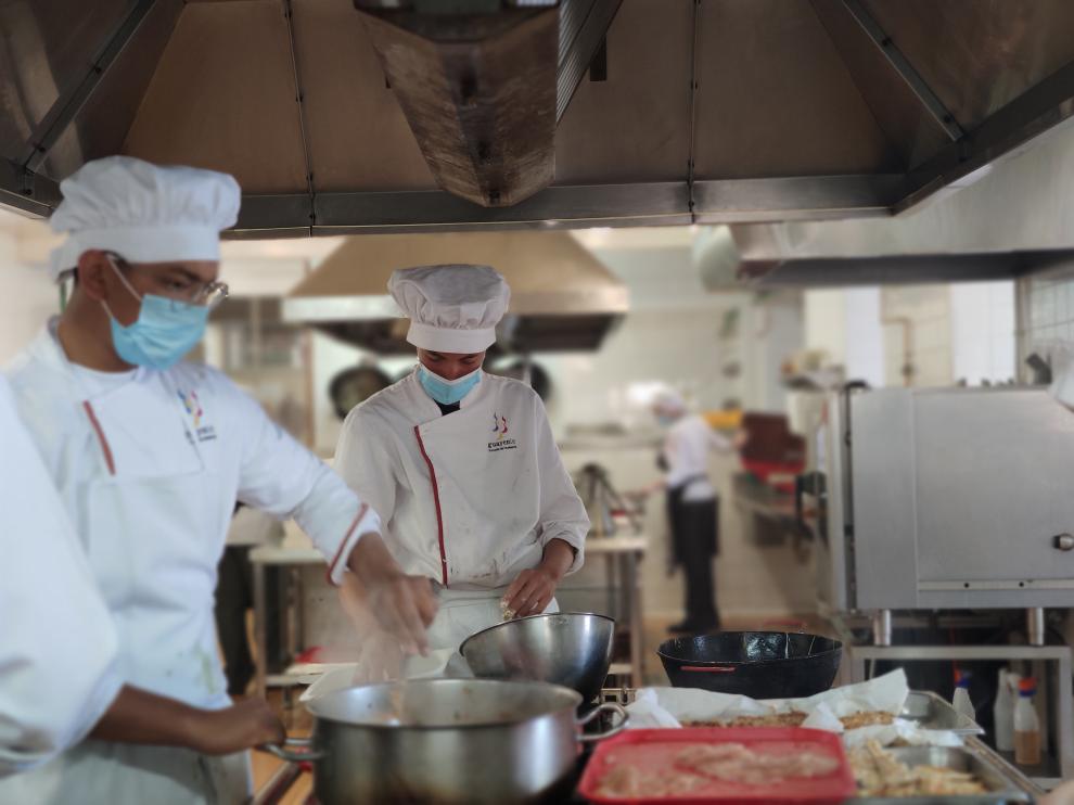 Los días 9 y 30 de octubre se celebrarán dos talleres para aficionados de la cocina.