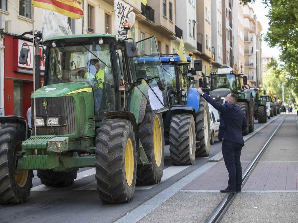 Manifestación de agricultores en Zaragoza por la PAC el 6 de mayo de 2021