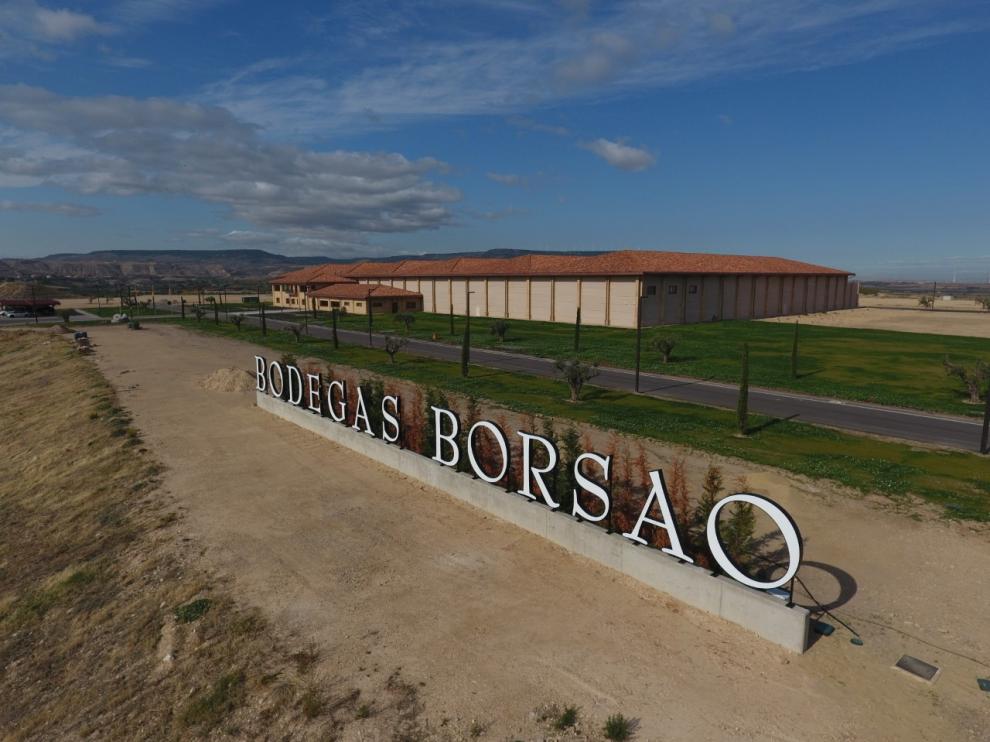 Borsao ha dejado el casco urbano para asentarse con una bodega de 16.500 metros cuadrados sobre una parcela de 132.000 metros cuadrados en el polígono El Tejar de Borja.