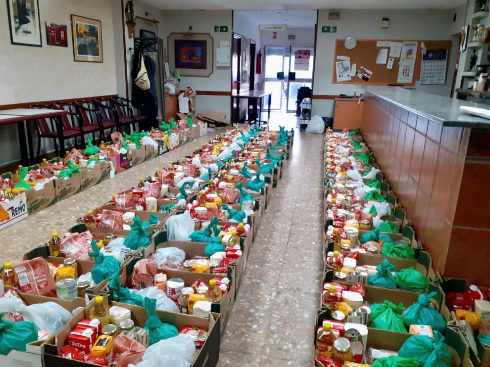 Reparto de alimentos de la Asociación Civitas en Las Fuentes.