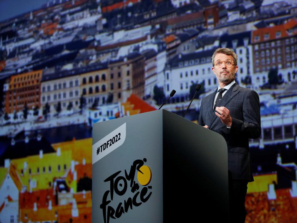 Federico de Dinamarca en la presentación del Tour de Francia 2022 en el Palacio de Congresos de París.