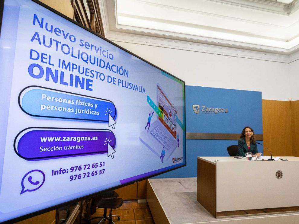 María Navarro, este lunes, en la presentación de la nueva web para autoliquidar la plusvalía.