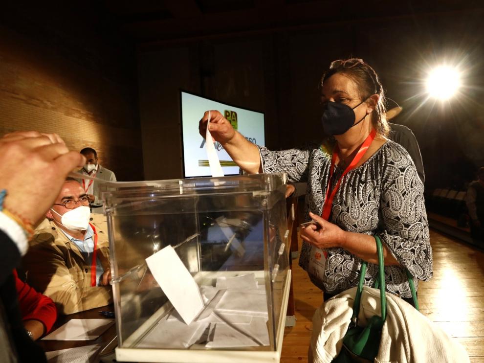 Los compromisarios deciden en el XV Congreso del Partido Aragonés quién ejercerá el liderazgo