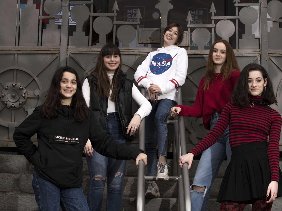 Las jóvenes actrices de 'Las niñas', de Pilar Palomero, que recogerá el premio Panorama de 2020.