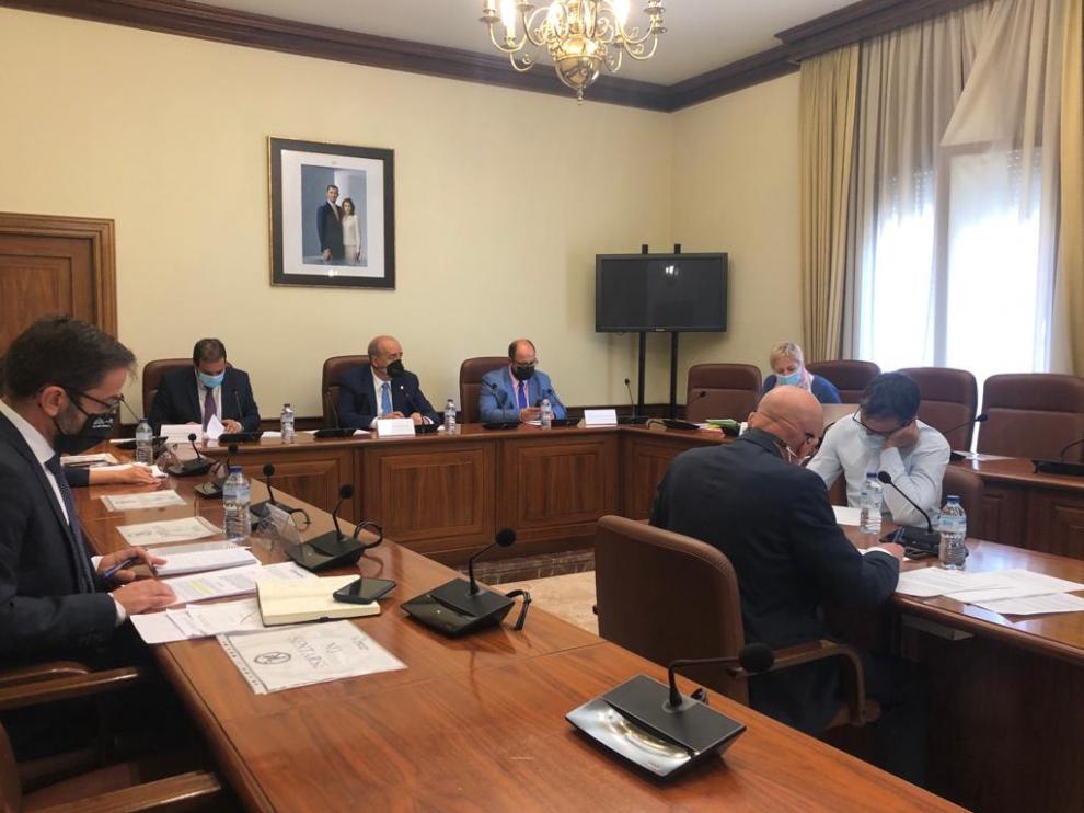 Pleno de la Diputación Provincial de Teruel.