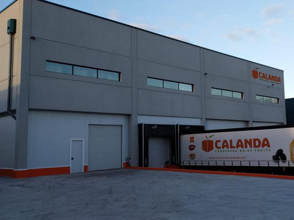 La actual planta de producción de fruta deshidratada de Conservas Calanda está ubicada en Alcañiz.