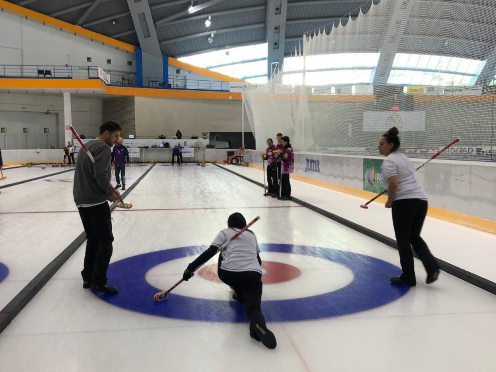 Primera edición de la Aragón Curling Cup en Jaca