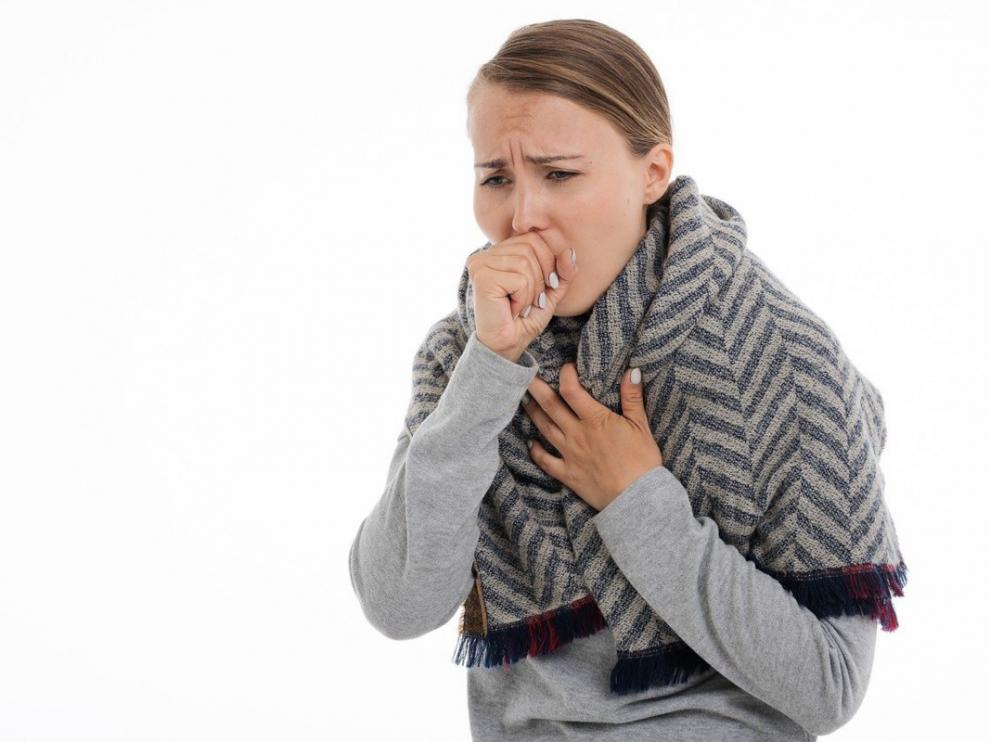 En qué se diferencian los síntomas de la gripe y la covid