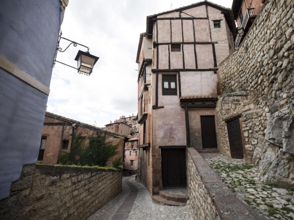 Las calles empedradas de Albarracín son un regalo para la vista.