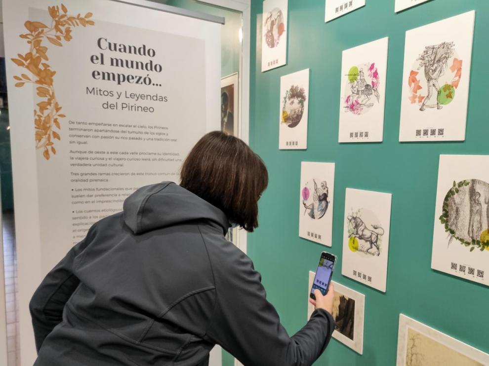 Exposición colaborativa itinerante 'Mitos y Leyendas', diseñada totalmente 'online' entre centros de un lado y otro de los Pirineos durante el confinamiento.