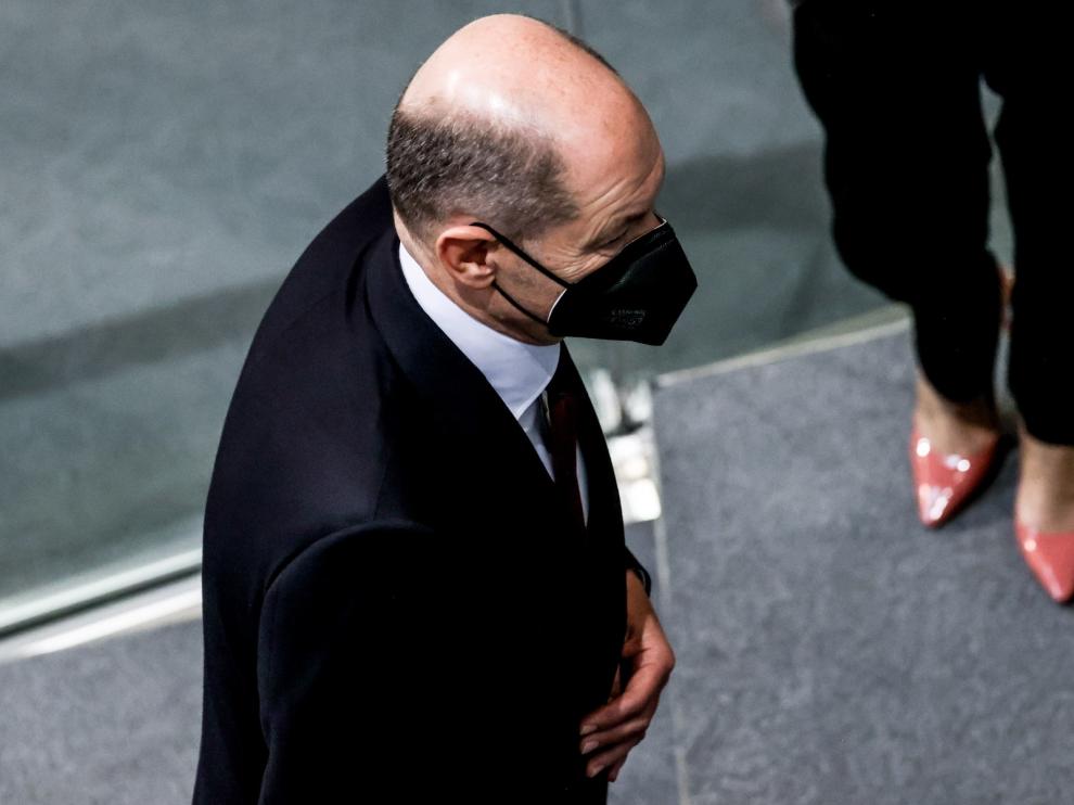 Designated German Chancellor Olaf Scholz takes oath of office