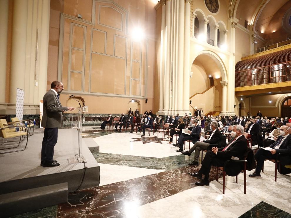 Acaban los actos del 50 aniversario de los hospitales de Maternidad, Infantil y Traumatología con presencia de Lambán y Repollés