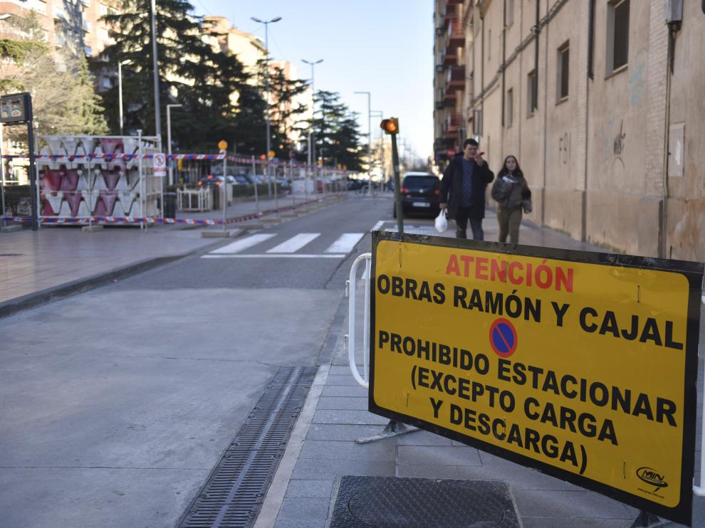 Las obras del paseo de Ramón y Cajal de Huesca ya están señalizadas.