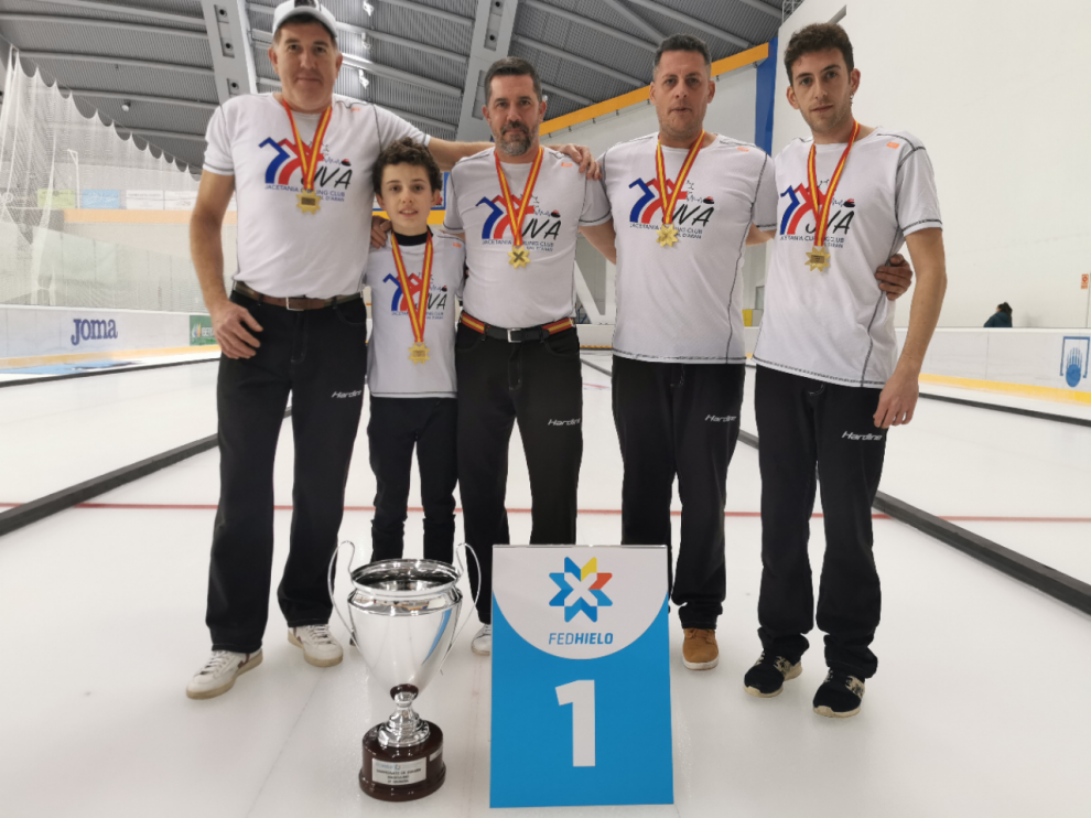 El equipo representante de Jacetania Curling Club-Val d´Aran.