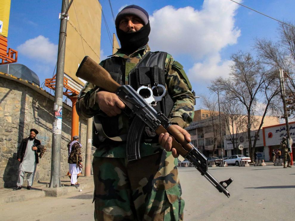 Soldado talibán en Kabul