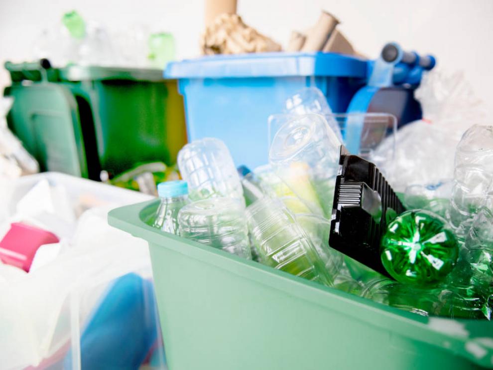 Separar la basura en diferentes contenedores ayudará a la sostenibilidad del planeta.
