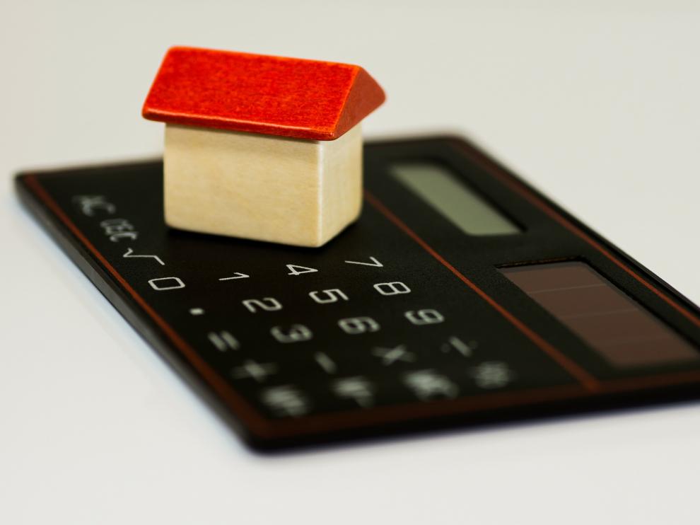 Antes de formalizar una hipoteca, hay que calcular qué condiciones son las que más interesan.