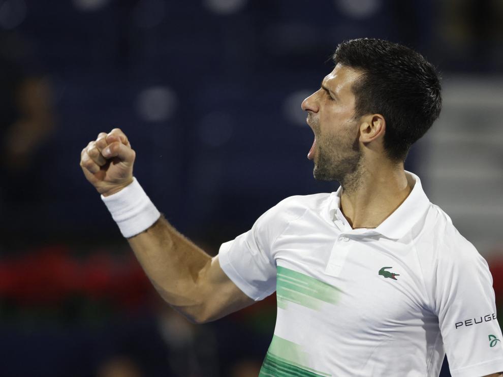 Novak Djokovic durante el torneo de tenis de Dubái