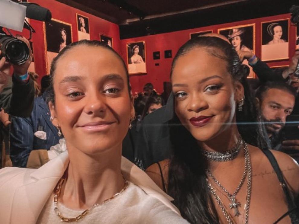 Victoria Federica y Rihanna en la semana de la moda de París.