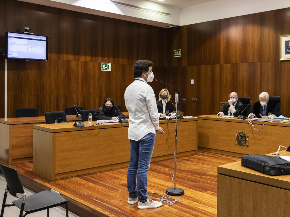 El acusado, durante la vista celebrada este martes en la Audiencia de Zaragoza.