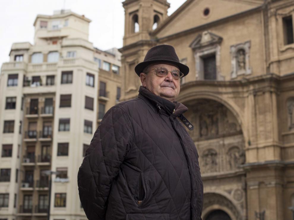 El general de división Alfredo Ezquerra, de 78 años, en la plaza de Santa Engracia el pasado viernes.