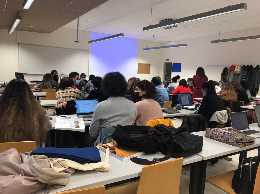 Una de las clases del campus público, este lunes por la tarde