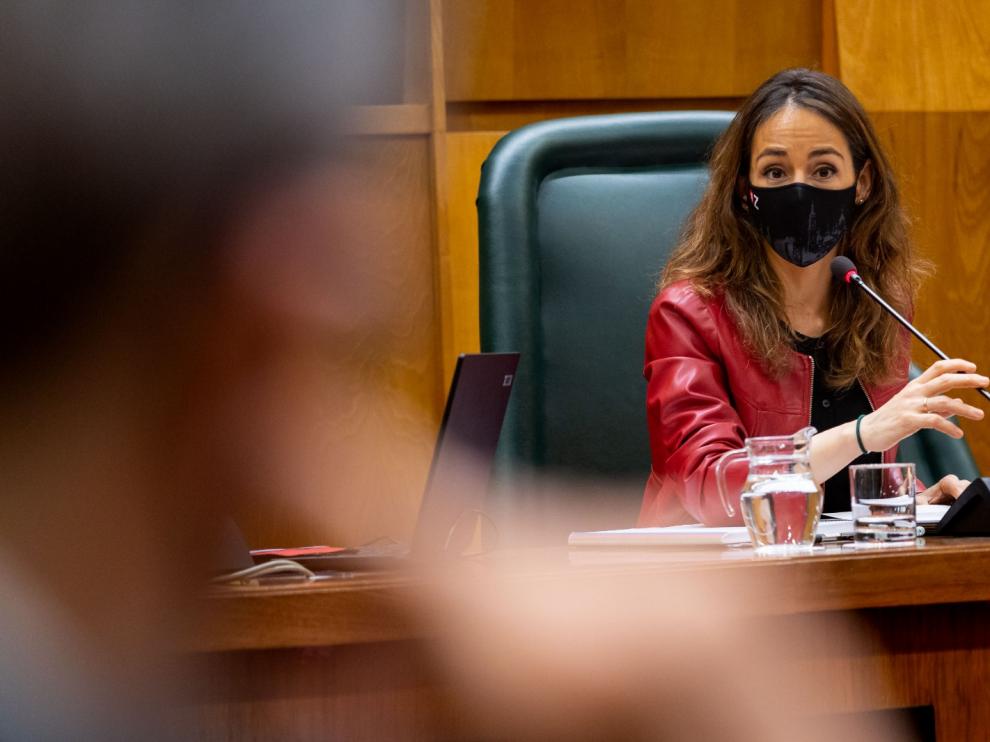 La concejal de Hacienda, María Navarro, en la comisión de Hacienda de este martes.