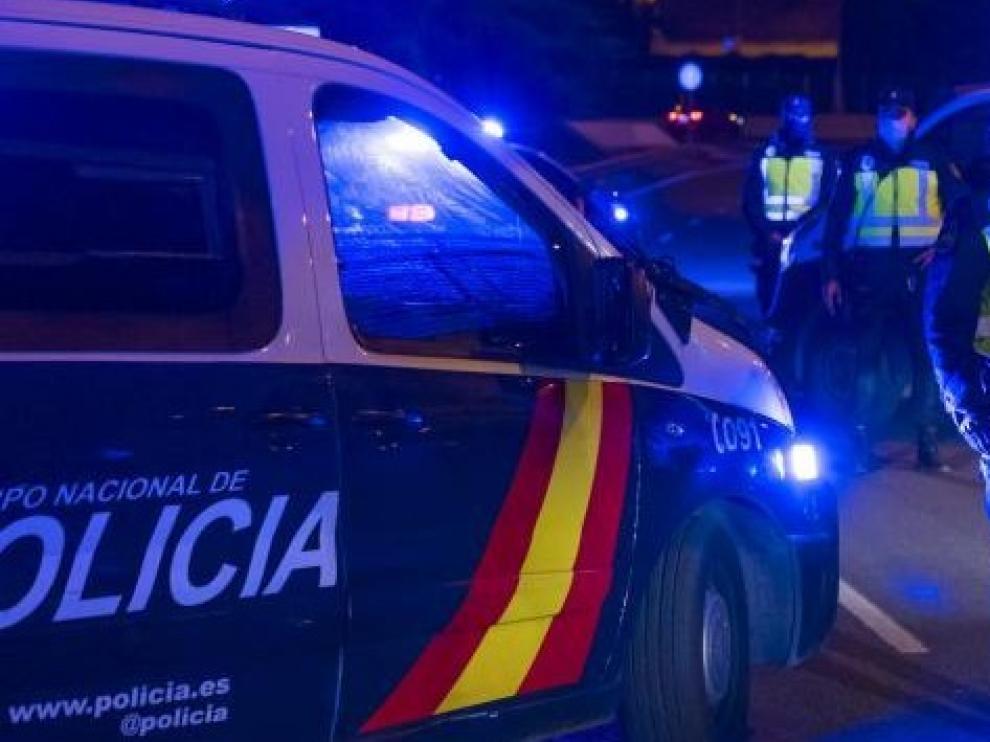 Control de la Policía Nacional en las Bodas de Isabel de Teruel.