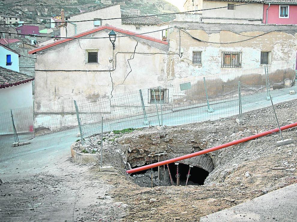 La bodega se encontró con las obras de reforma de la plaza en 2019.